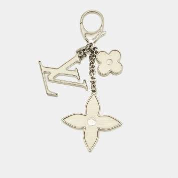 Pre Owned Louis Vuitton Fleur De Epi Resin Silver Tone Bag Charm