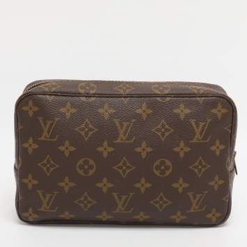 Pre Owned Louis Vuitton Monogram Canvas Trousse Toilette 23 Cosmetic Case