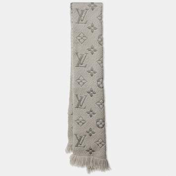 Pre Owned Louis Vuitton Grey Logo Intarsia Wool Scarf