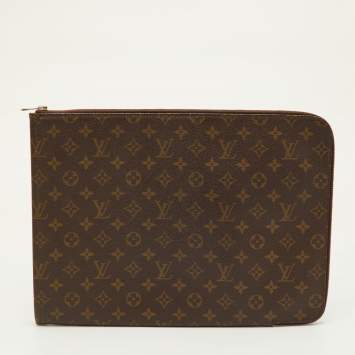 مملوكة مسبقًا Louis Vuitton Pochette Voyage Monogram Canvas Document Holder