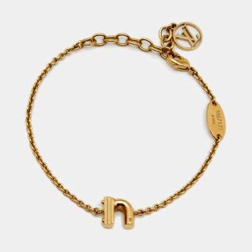 Pre Owned Louis Vuitton LV & Me  Letter N Gold Tone Bracelet