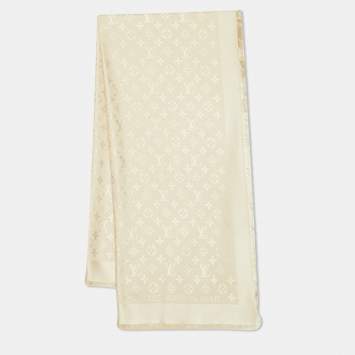 Pre Owned Louis Vuitton Ecru Monogram Silk & Wool Classique Shawl