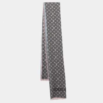 Pre Owned Louis Vuitton Grey/Blue Gradient Wool Monogram Telling Stole