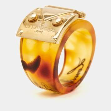 Pre Owned Louis Vuitton Lock Me Tortoise Brown Resin Ring Size 56
