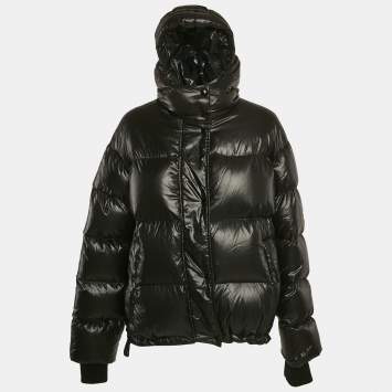 Pre Owned Louis Vuitton Black Nylon Hooded Puffer Jacket M