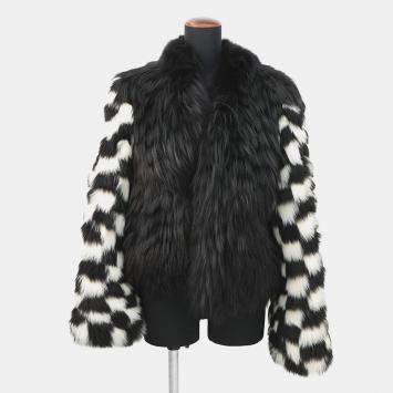 Pre Owned Louis Vuitton Damier Fox Intarsia Fur Jacket Size 38 White/Black Fox Raccoon