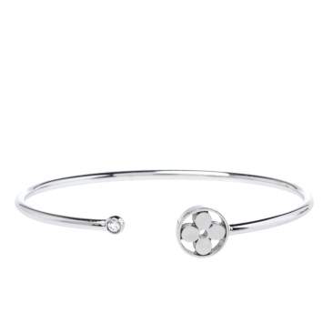 Pre Owned Louis Vuitton Idylle Blossom Diamond 18K White Gold Open Cuff Twist Bracelet 