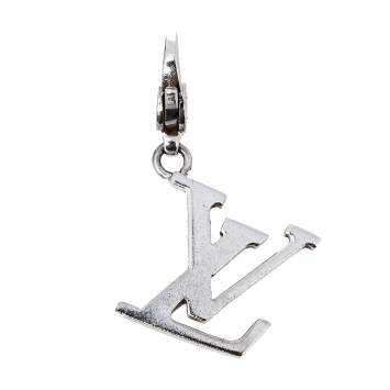 Pre Owned Louis Vuitton Initiales 18K White Gold LV Charm