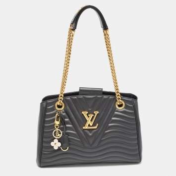 Pre Owned Louis Vuitton Black Quilted Leather New Wave Bag