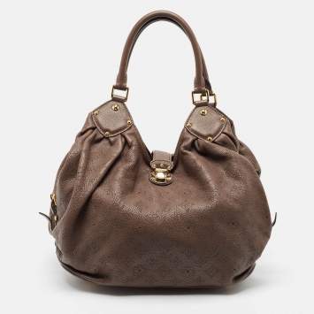 مملوكة مسبقًا Louis Vuitton Moka Monogram Mahina Leather Surya L Bag