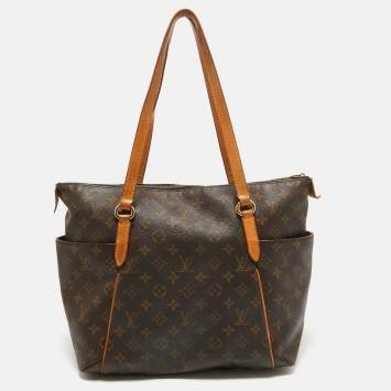 Pre Owned Louis Vuitton Monogram Canvas Totally MM Bag