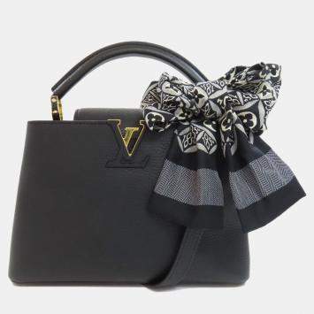 Pre Owned Louis Vuitton Black Leather Capucines BB Handbag