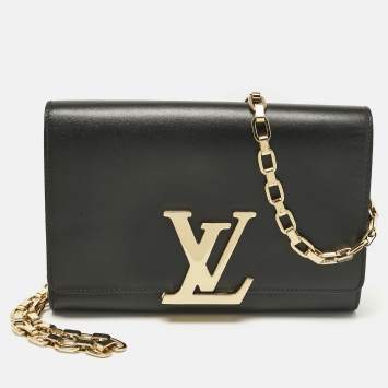 Pre Owned Louis Vuitton Black Leather Louise Chain Clutch