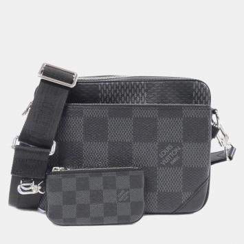 Louis Vuitton Damier Graphite Canvas 3D Trio Messenger Bag