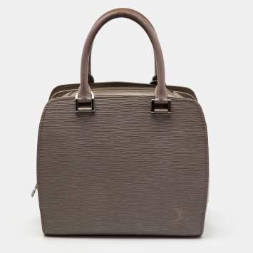 Pre Owned Louis Vuitton Lilac Epi Leather Pont Neuf PM Bag
