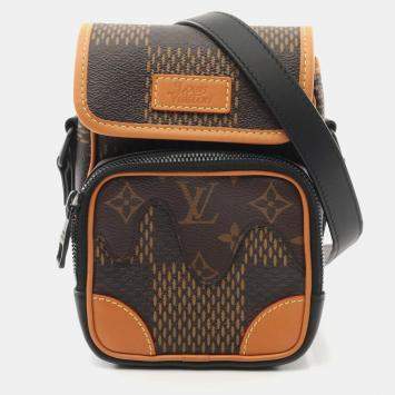 Pre Owned Louis Vuitton Nigo Amazon Brown Black Coated Canvas Leather Shoulder Bag