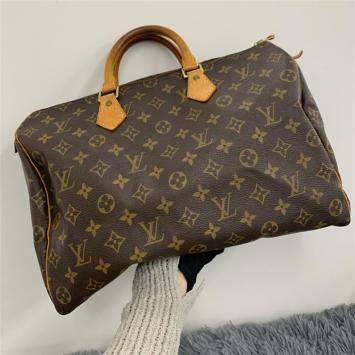 Pre Owned Louis Vuitton Brown Monogram Speedy 35