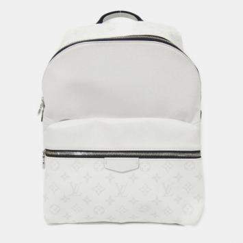 Louis Vuitton Discovery PM White Taiga Leather Backpack