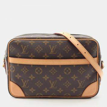 Pre Owned Louis Vuitton Trocadero 27 Brown Monogram Canvas Crossbody Bag
