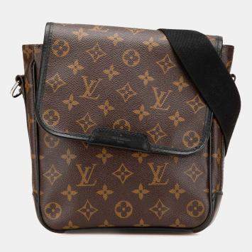 مملوكة مسبقًا Louis Vuitton Brown Monogram Macassar Bass PM