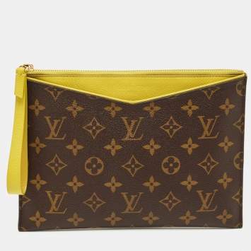 Pre Owned Louis Vuitton Pistache Monogram Canvas Pochette Pallas Clutch