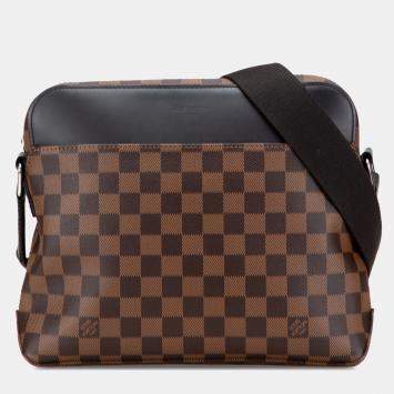 مملوكة مسبقًا Louis Vuitton Brown Damier Ebene Jake PM