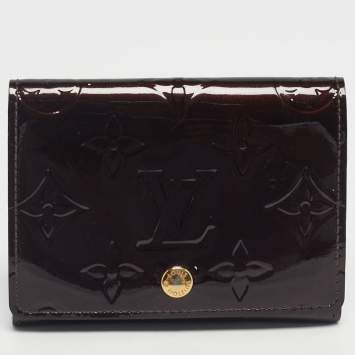 Pre Owned  Louis Vuitton Amarante Monogram Vernis Business Card Holder