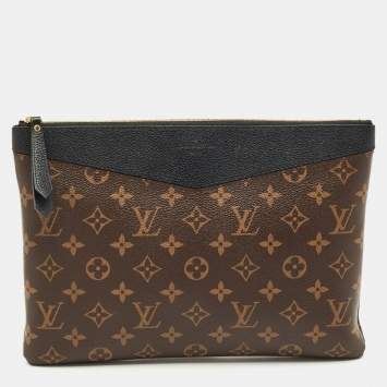 Pre Owned Louis Vuitton Black Monogram Canvas Daily Pouch