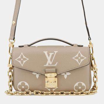 مملوكة مسبقًا Louis Vuitton Pochette Metis Ew Tourterelle Claim Monogram Empreinte Leather