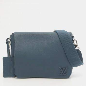 Pre Owned Louis Vuitton Aerogram Takeoff Green Tone Leather Shoulder Bag