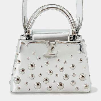 Pre Owned Louis Vuitton Capucines Metal Dots Silver Leather Size Bb