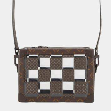 Pre Owned حقيبة لويس فويتون صندوق ناعم بنقشة مونوغرام بني شطرنج