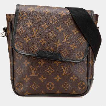 مملوكة مسبقًا Louis Vuitton Black Brown Monogram Macassar Bass PM