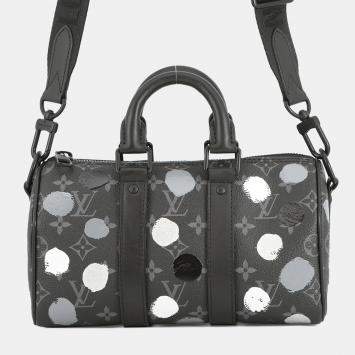 Pre Owned حقيبة لوي فيتون مونوغرام إكليبس LV×YK كيبال باندوليير سوداء