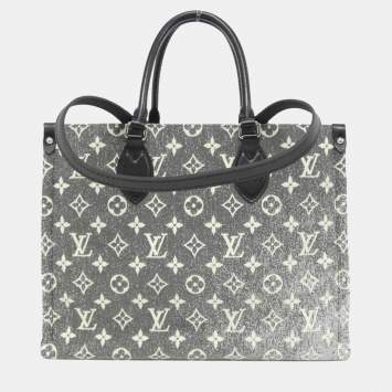 مملوكة مسبقًا Louis Vuitton Grey Monogram Jacquard Canvas On-The-Go Mm Handbag