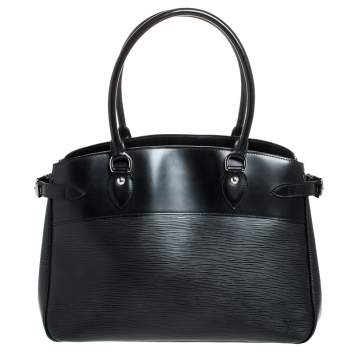 Pre Owned Louis Vuitton Black Epi Leather Passy GM Bag