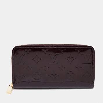 Pre Owned Louis Vuitton Amarante Monogram Vernis Zippy Wallet  