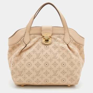 Pre Owned Louis Vuitton Coquill Monogram Mahina Leather Cirrus PM Bag