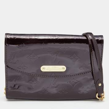 Pre Owned Louis Vuitton Amarante Monogram Vernis Bel Air Pochette Bag