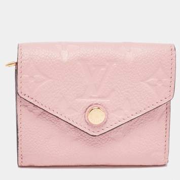 مملوكة مسبقًا Louis Vuitton Rose Poudre Monogram Empreinte Leather Zoe Wallet