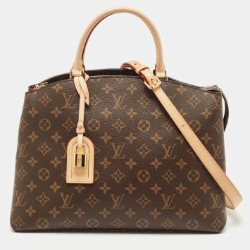 Pre Owned Louis Vuitton Monogram Canvas Grand Palais Bag