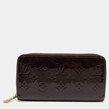Pre Owned Louis Vuitton Amarante Monogram Vernis Zippy Wallet  