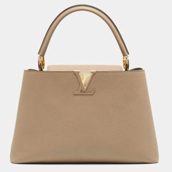 Pre Owned Louis Vuitton Beige Leather Capucines MM Bag