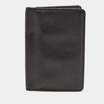 Pre Owned Louis Vuitton Black Taiga Leather Bifold Card Case