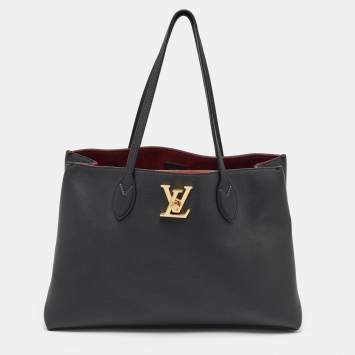 Pre Owned Louis Vuitton Black Leather Lockme Shopper Bag