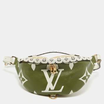 Pre Owned Louis Vuitton Khaki Green/Beige and White Monogram Giant Canvas Bum Bag