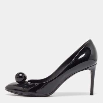 Pre Owned Louis Vuitton Black Patent Leather Betty Pumps Size 38