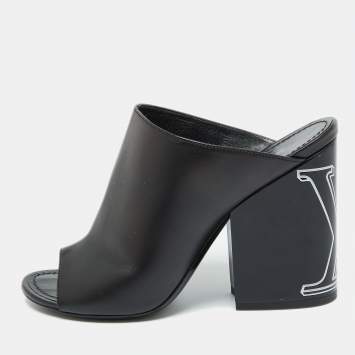 Pre Owned Louis Vuitton Black Leather Mules Size 38.5