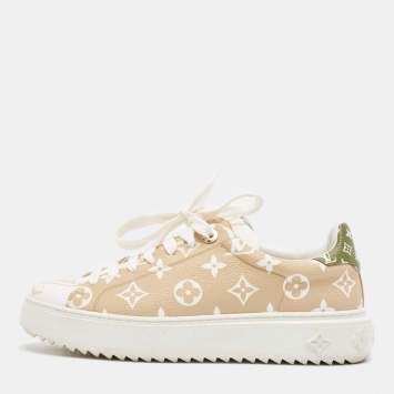 Pre Owned Louis Vuitton Beige/White Monogram Giant Canvas Time Out Sneakers Size 38.5