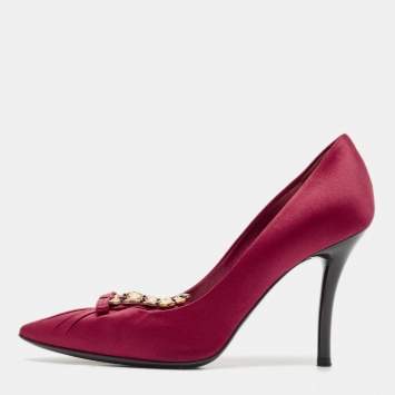 Pre Owned Louis Vuitton Burgundy Lace and Satin Crystal Embellished Pumps Size 38